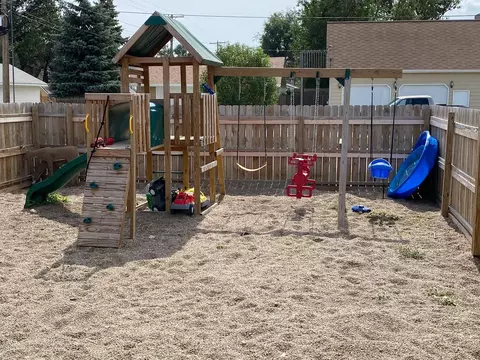 904 1st Ave W, Williston, ND 58801 photo 22