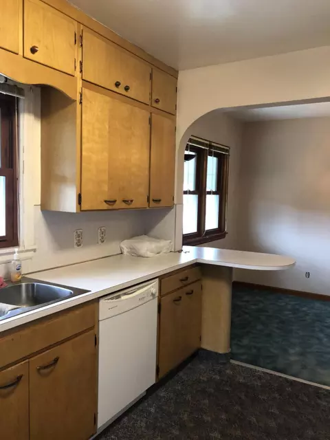 521 3rd Ave W, Williston, ND 58801 photo 6