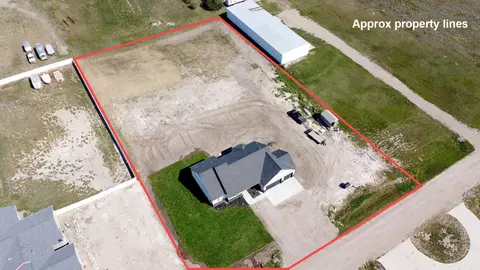 13919 Western Way, Williston, ND 58801 photo 31