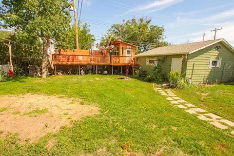 612 4th Ave E, Williston, ND 58801 photo 37