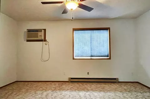 2601 17th Ave W, Williston, ND 58801 photo 30