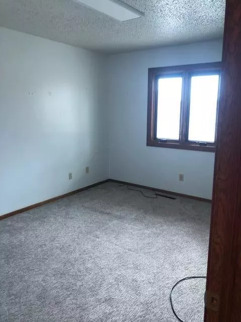 2301 N Main, Williston, ND 58801 photo 8