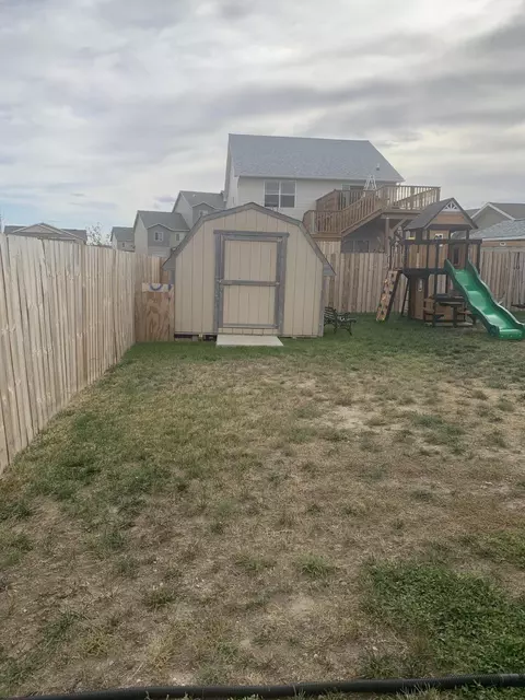 2213 29th St W, Williston, ND 58801 photo 27