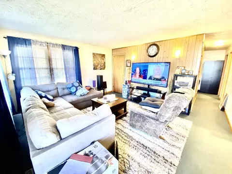 601 W Broadway, Williston, ND 58801 photo 3