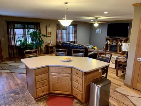 4817 Southview Ln, Williston, ND 58801 photo 17