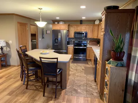 4817 Southview Ln, Williston, ND 58801 photo 13