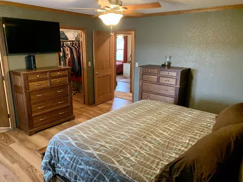 4817 Southview Ln, Williston, ND 58801 photo 29