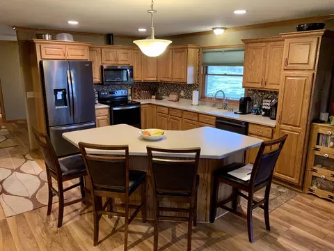 4817 Southview Ln, Williston, ND 58801 photo 14