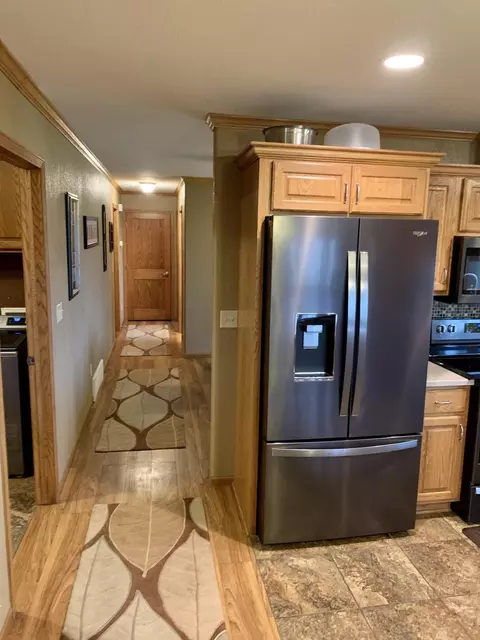4817 Southview Ln, Williston, ND 58801 photo 21
