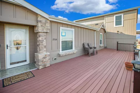 2206 16th St E, Williston, ND 58801 photo 8