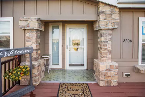 2206 16th St E, Williston, ND 58801 photo 9