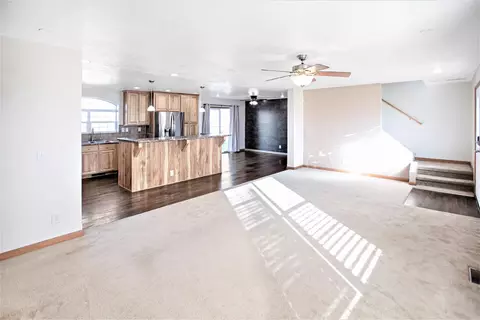 5459 Mathew Ave, Williston, ND 58801 photo 22
