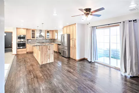 5459 Mathew Ave, Williston, ND 58801 photo 14
