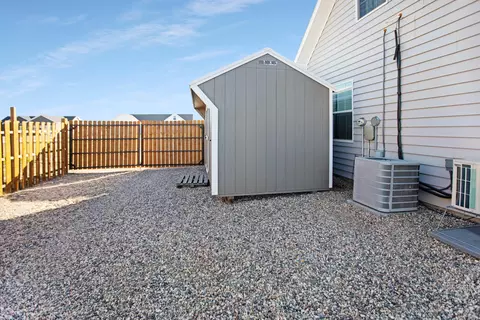 5459 Mathew Ave, Williston, ND 58801 photo 44