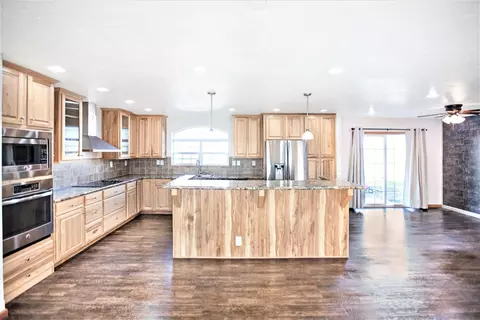 5459 Mathew Ave, Williston, ND 58801 photo 19