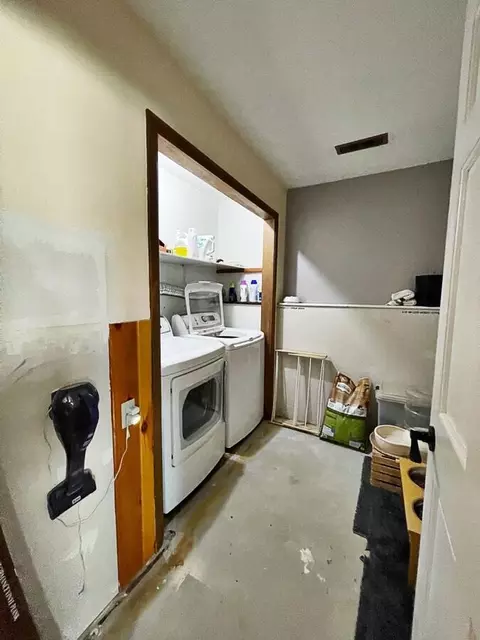 1306 22nd St W, Williston, ND 58801 photo 31