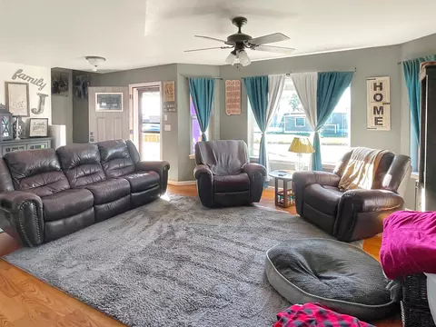 424 Lake St, Ray, ND 58849 photo 5