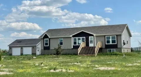 5740 Patriot Ln, Williston, ND 58801 photo 1