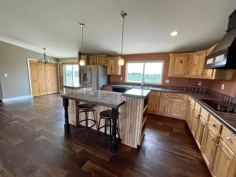 5740 Patriot Ln, Williston, ND 58801 photo 16