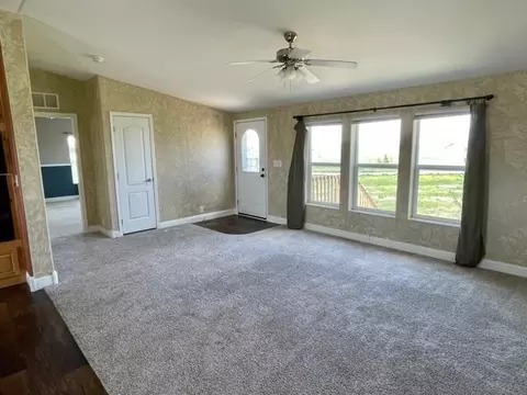 5740 Patriot Ln, Williston, ND 58801 photo 11