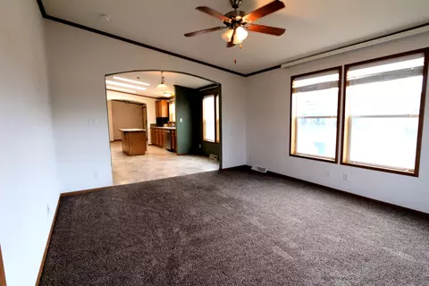 2018 Bison Dr, Williston, ND 58801 photo 12