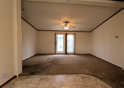 2018 Bison Dr, Williston, ND 58801 photo 5