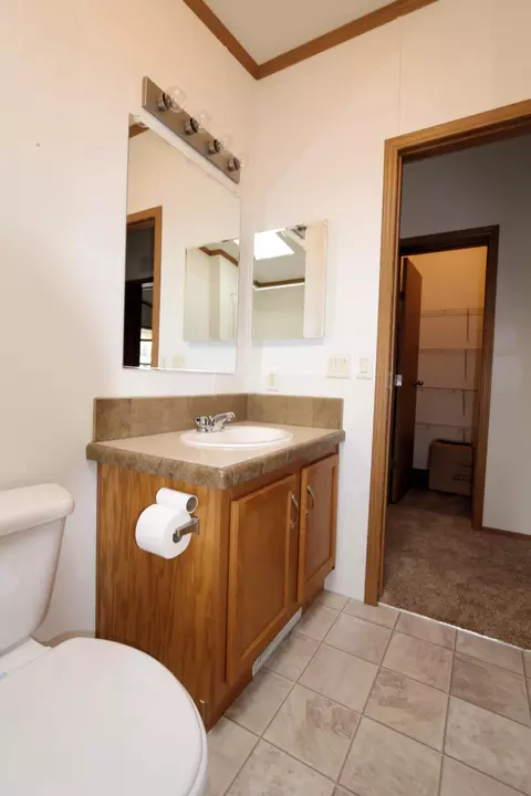 2018 Bison Dr, Williston, ND 58801 photo 24