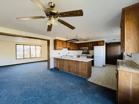 12286 Sidney Cir, Sidney, MT 59270 photo 5