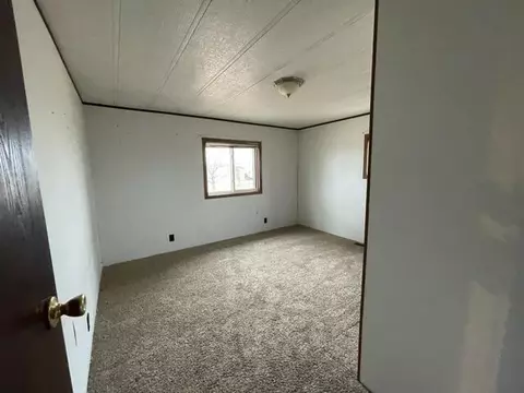 13196 50th Ln NW, Williston, ND 58801 photo 9