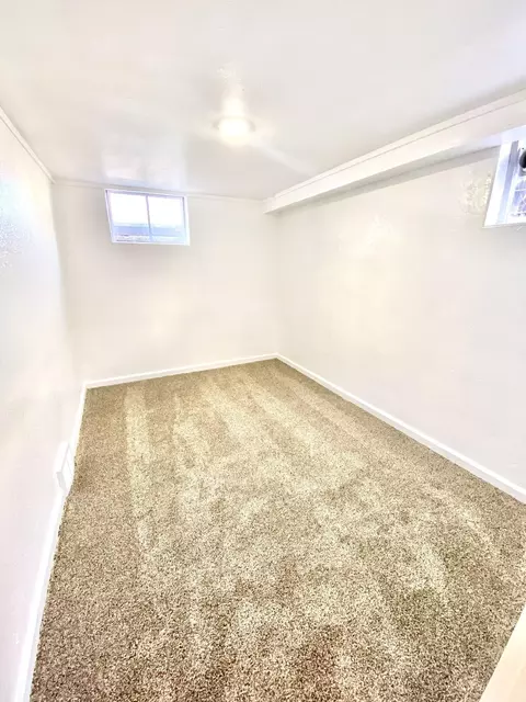 805 6th Ave W, Williston, ND 58801 photo 19