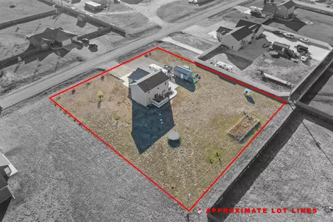13679 Cherry St NW, Williston, ND 58801 photo 6