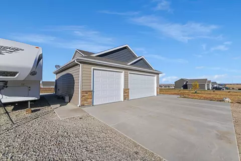 13679 Cherry St NW, Williston, ND 58801 photo 58