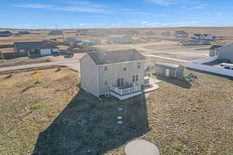 13679 Cherry St NW, Williston, ND 58801 photo 4