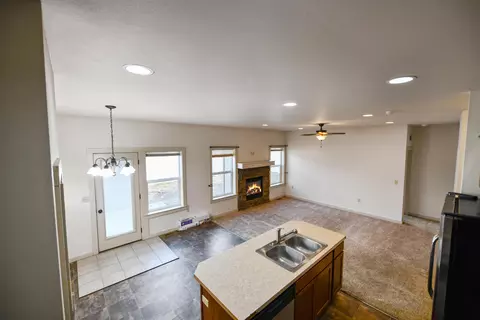 3412 33rd St W, Williston, ND 58801 photo 12