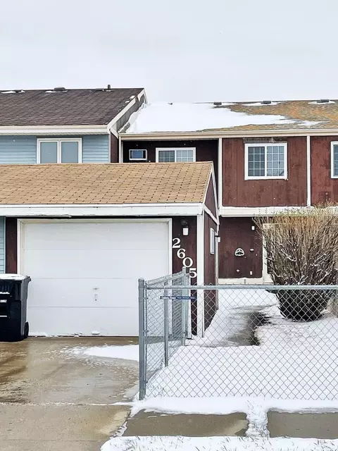 2605 18th Ave W, Williston, ND 58801 photo 3