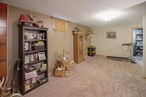 1610 Bison Dr, Williston, ND 58801 photo 20