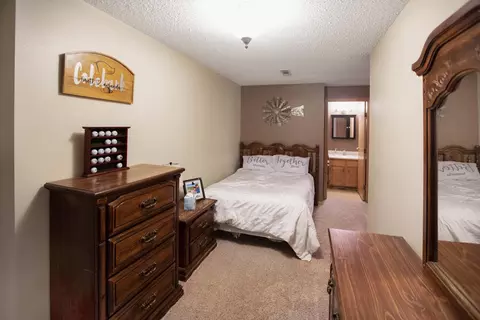 1610 Bison Dr, Williston, ND 58801 photo 24