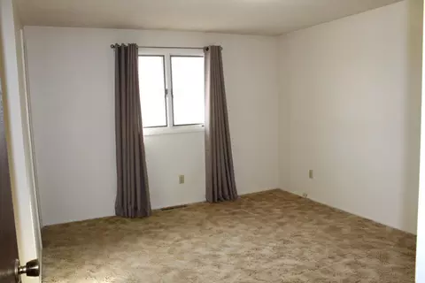 410 22nd St E, Williston, ND 58801 photo 14