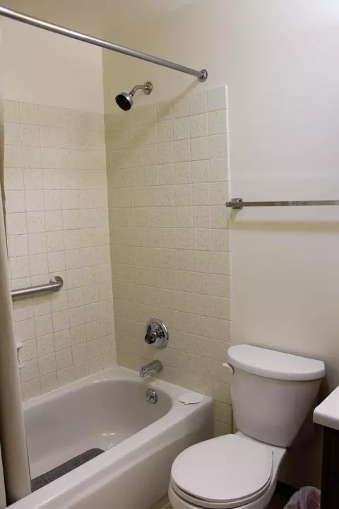 410 22nd St E, Williston, ND 58801 photo 8