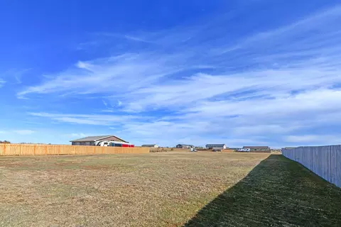 5466 Matthew Ave NW, Williston, ND 58801 photo 64