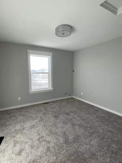 13670 Hawthorn Loop, Williston, ND 58801 photo 15