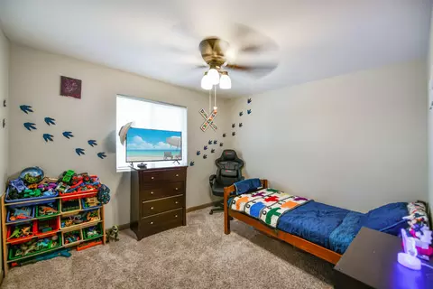 5819 Vanessa Ave, Williston, ND 58801 photo 33