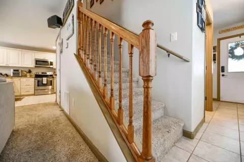 5819 Vanessa Ave, Williston, ND 58801 photo 22