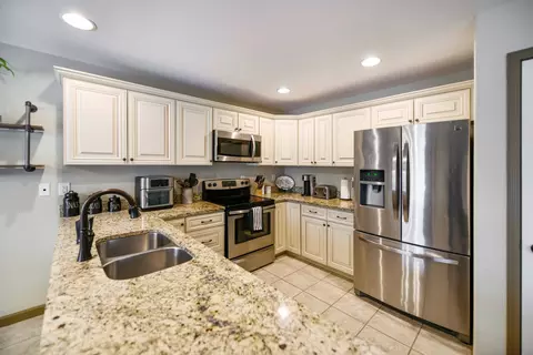 5819 Vanessa Ave, Williston, ND 58801 photo 13