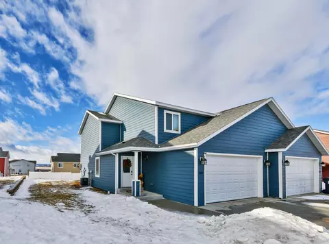 5819 Vanessa Ave, Williston, ND 58801 photo 3