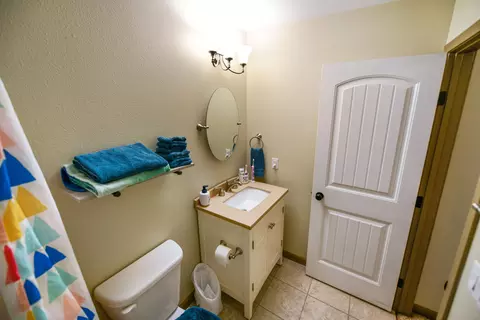 5819 Vanessa Ave, Williston, ND 58801 photo 32
