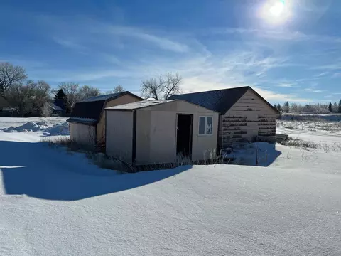 6 Willard Blvd NW, Tioga, ND 58852 photo 6