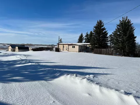 6 Willard Blvd NW, Tioga, ND 58852 photo 1