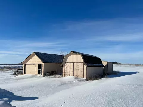 6 Willard Blvd NW, Tioga, ND 58852 photo 4