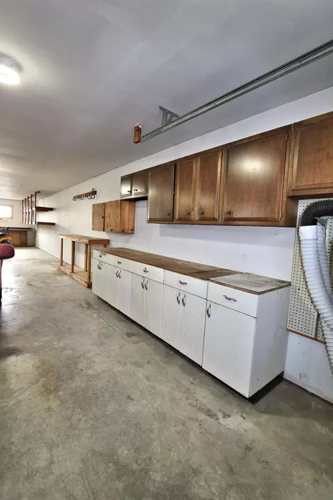501 7th St W, Williston, ND 58801 photo 31